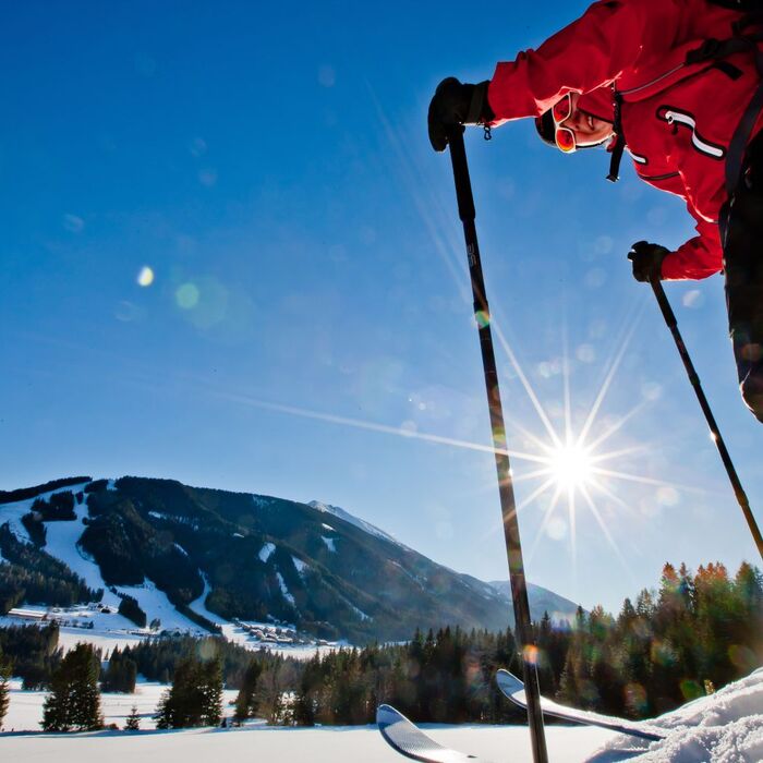 Skiën in Hohentauern met uitzicht op de bergen
