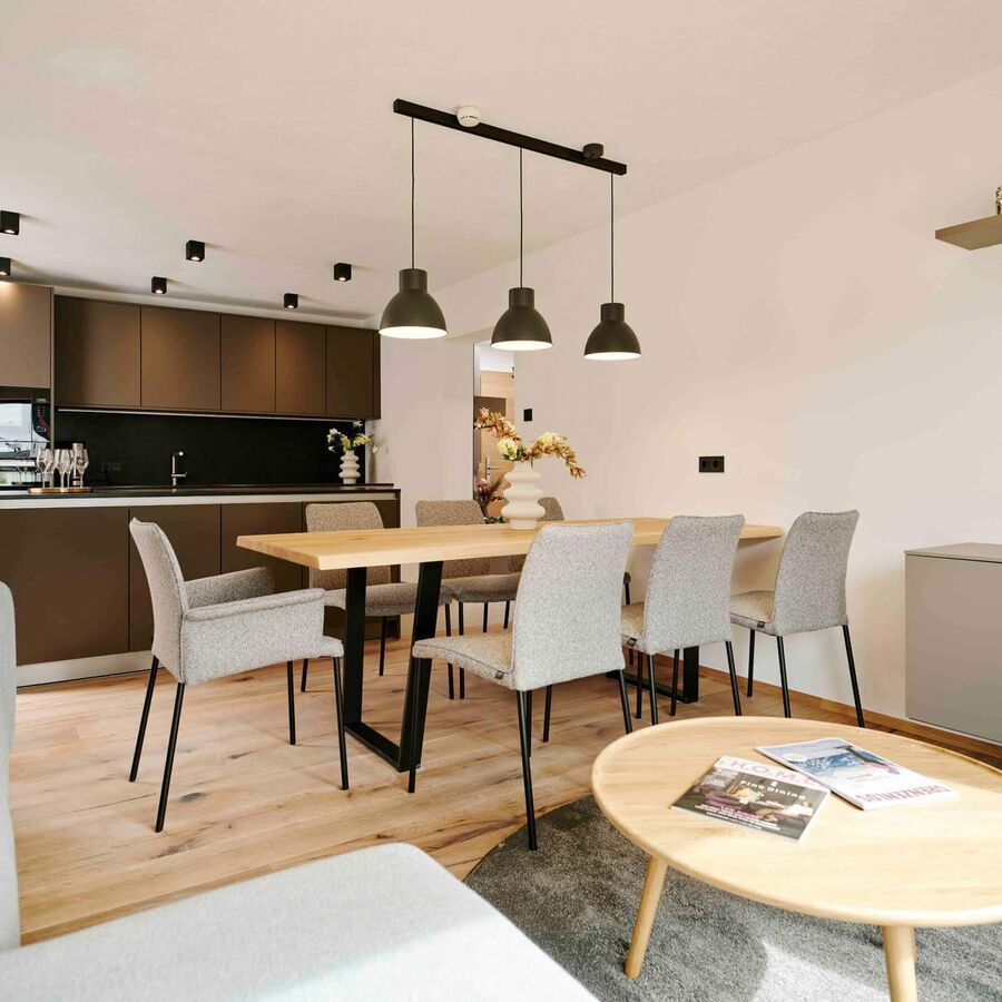 A christian horn alps resorts 2503 46