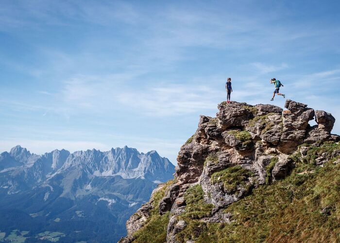 Wanderspass in den Kitzbueheler Alpen Brixental%C2%A9haidenerwin 84w1cba9g34j5px