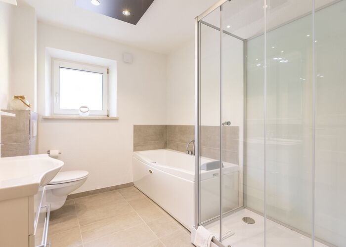 badezimmer whirlwanne tqa0jrcvpk80kpw