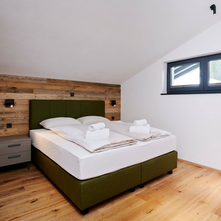 D christian horn alps resorts 2503 03