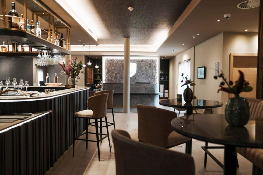 bgw restaurant mountain residences alps resorts 2403 22 a235acfe