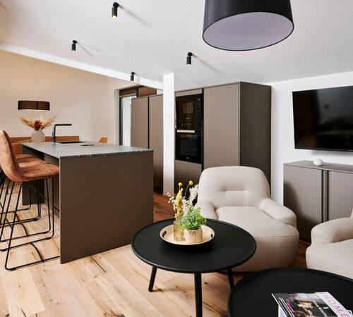 C christian horn alps resorts 2503 34