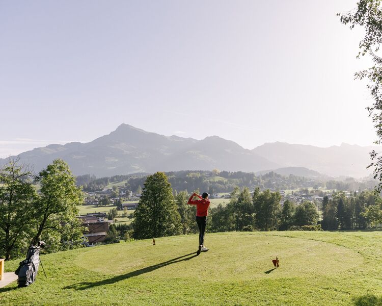 golf golfclub kitzbuehel schwarzsee reith sommer morgenstimmung c kitzbuehel tourismus 46 min y4dkea5hw0w5hn7