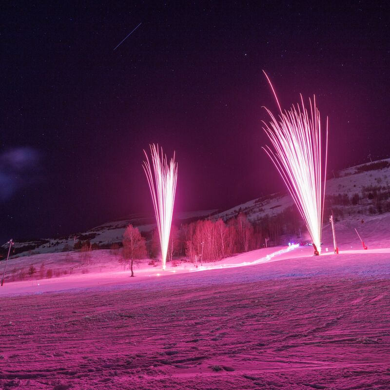 Oud en Nieuw op de Skipiste met Pisteshow – © iStock