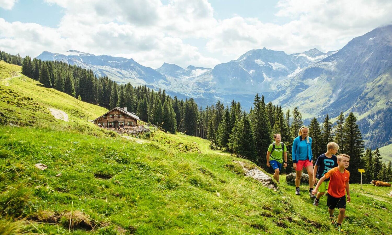 RS2748 T2 069 hpr %28C%29Salzburger%20Land%20Tourismus sqa0ns5z5q6g3g1