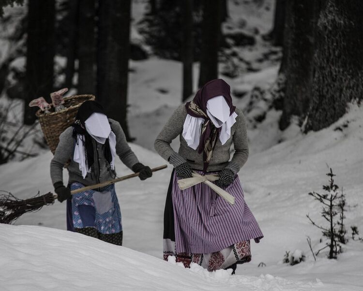 Schnabelperchten beim traditionellen Brauchtumsumzug im Raurisertal, Salzburg. © TVB Rauris / Florian Bachmeier