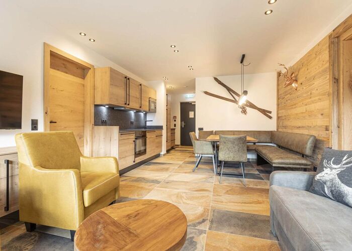 a tlu a sonnblick fta 1021 04 mqfcrtnsqbwyzyq