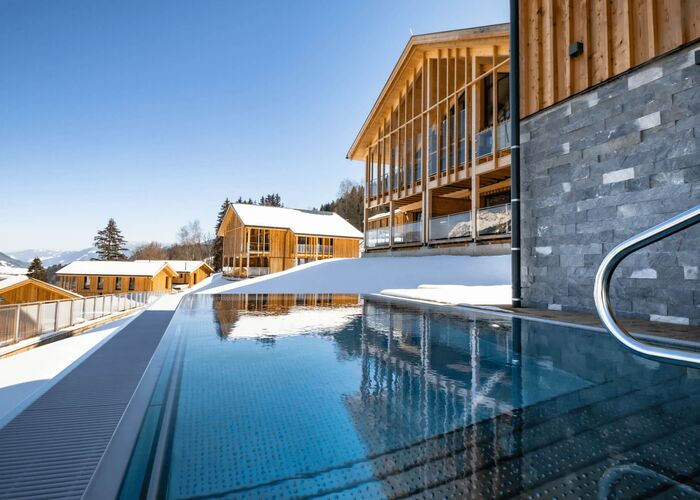 f bhk pool winter st3qpqe0n3dez0v