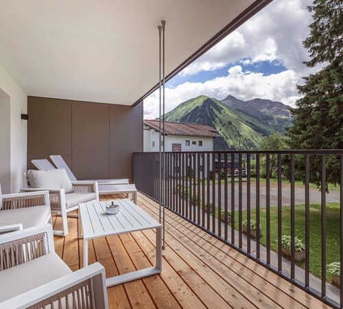 G bbh fw03 fta 2507 11