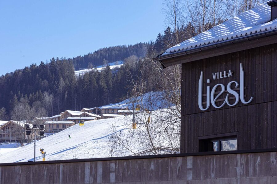 Buitenaanzicht in de winter   Villa Liesl by ALPS RESORTS