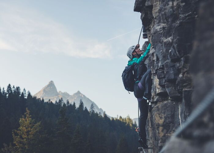 klettern am wasserfall %28c%29 zabt c jorda%20%2813%29 kl 5nnc99x37jxr60h