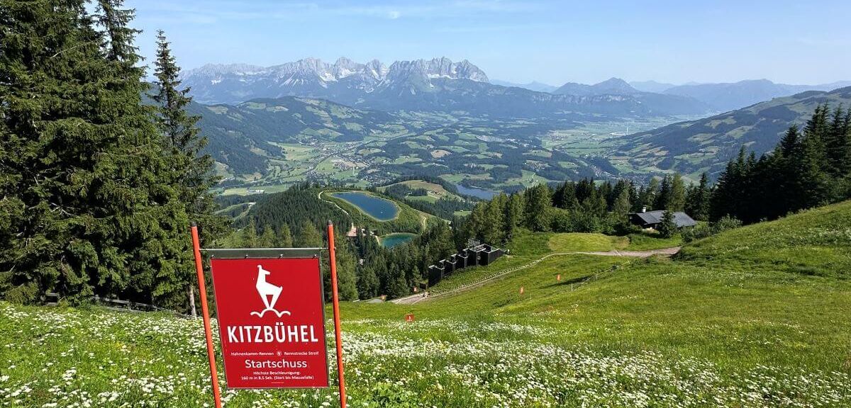 Der Startschuss auf der Streif Wanderung im Sommer