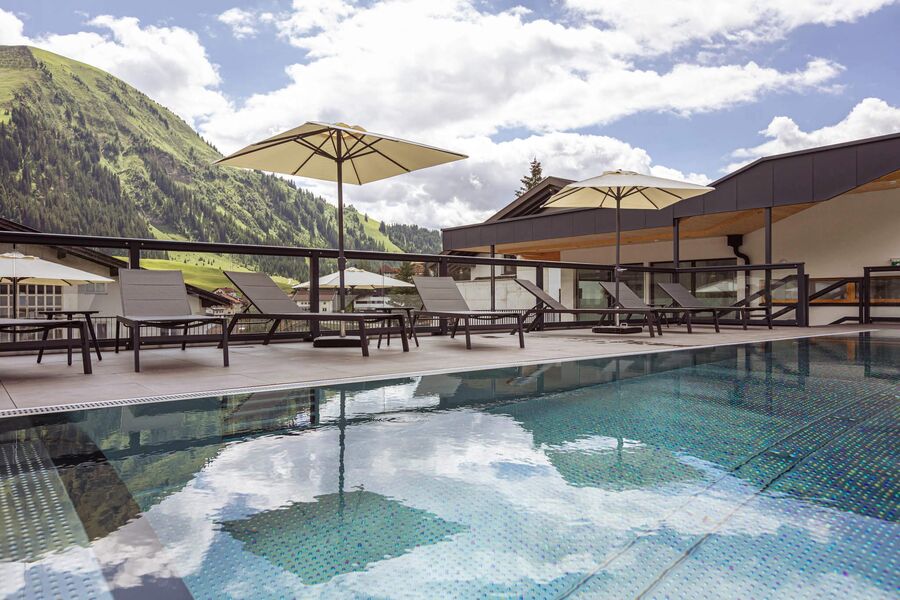 bbh wellness fta 2507 02 b88bde24