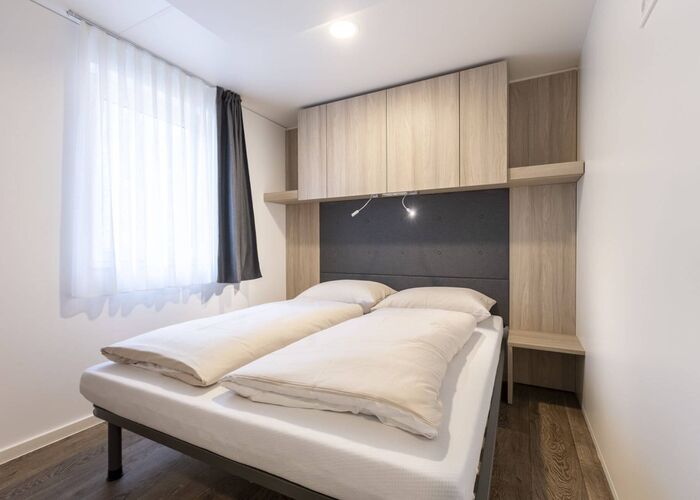 d gvk c aurora fta 0422 02 7h95sbjjshz3ze9