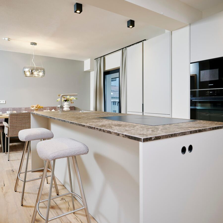 C christian horn alps resorts 2503 23