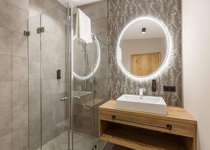 Badkamer   Zillertal Suites Fügen by ALPS RESORTS