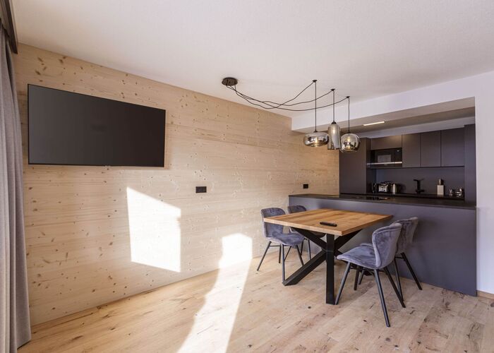 zsl fewo 1sz 4pax kueche ak6m2k970axs8d4