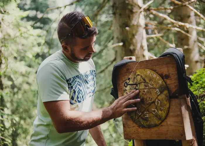 Ecape Trail in Saalbach with one person in the forest