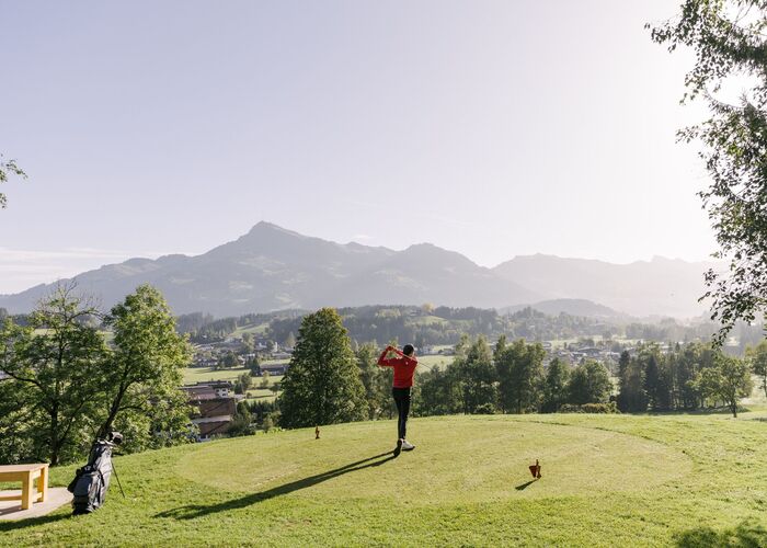 golf golfclub kitzbuehel schwarzsee reith sommer morgenstimmung c kitzbuehel tourismus 46 min zqt8dj5mn2grzhd