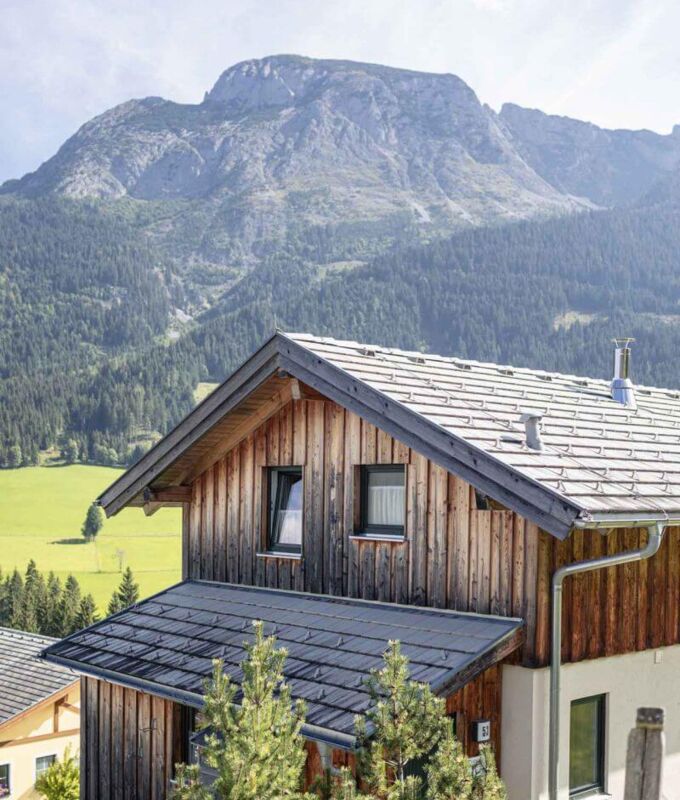 Alpendorf Dachstein West by ALPS RESORTS