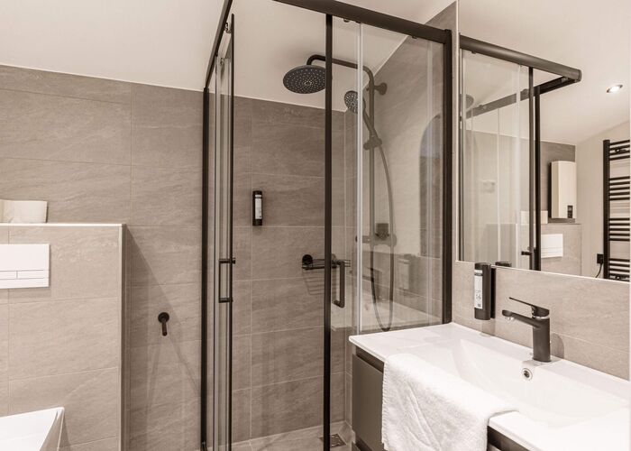 suite 1 sz 6 pax bz qkancfp6dq79pv3