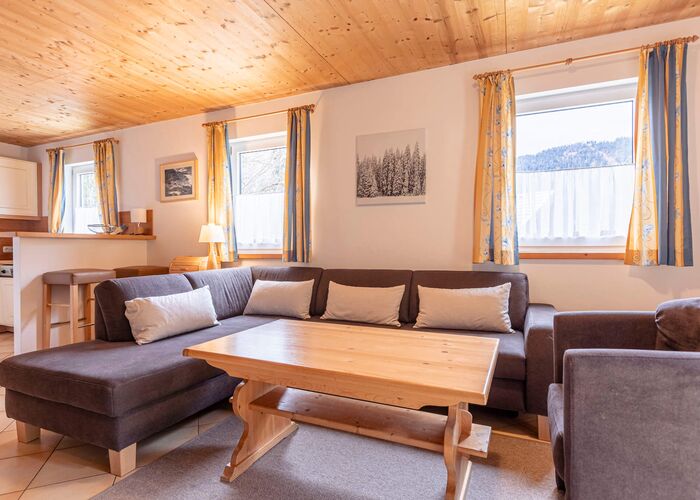 Alpendorf Dachstein West by ALPS RESORTS