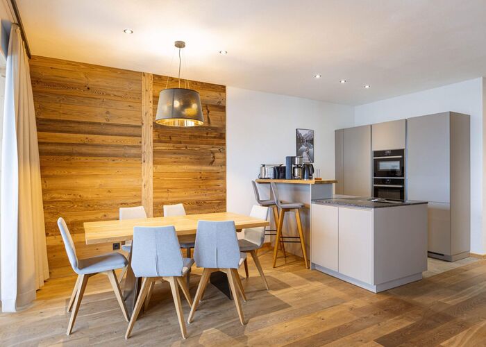 bhk fewo prem sauna whirlpool essen y03c16qrzf590sm