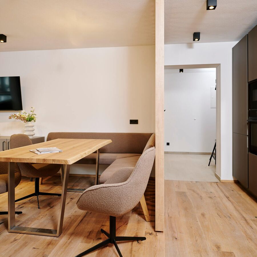 C christian horn alps resorts 2503 66