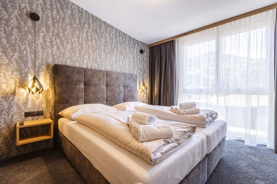 Schlafzimmer   Zillertal Suites Fügen by ALPS RESORTS