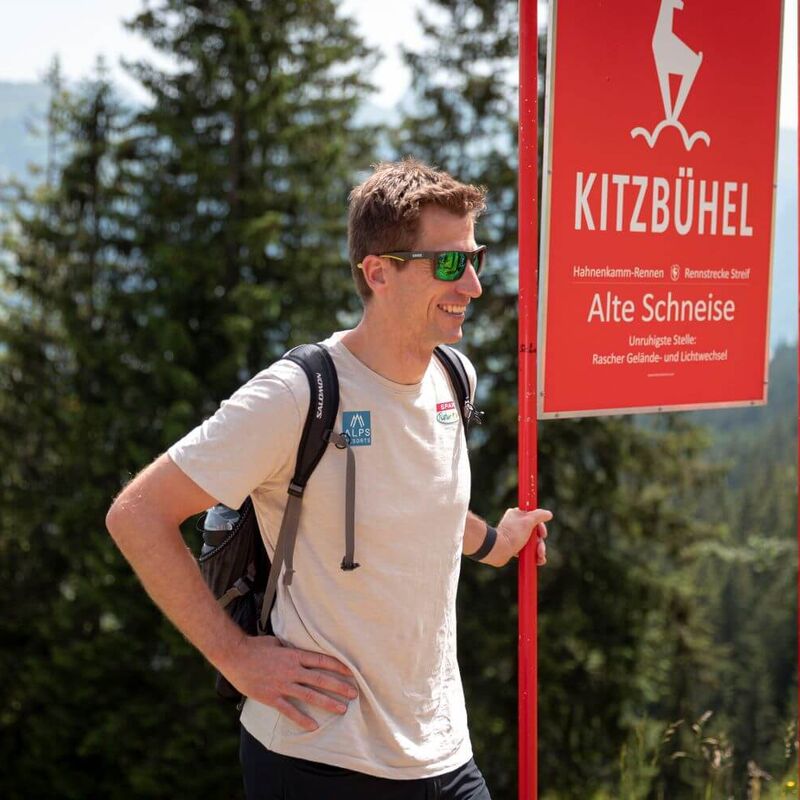 Hannes Reichelt an der Schlüsselstelle "Alte Schneise"