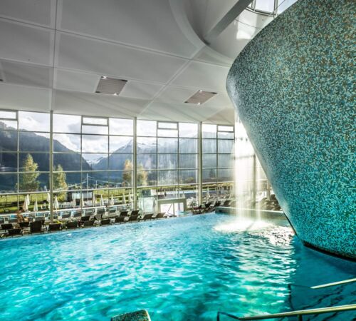 indoor pools at TAUERN SPA (c) TAUERN SPA Zell am See Kaprun