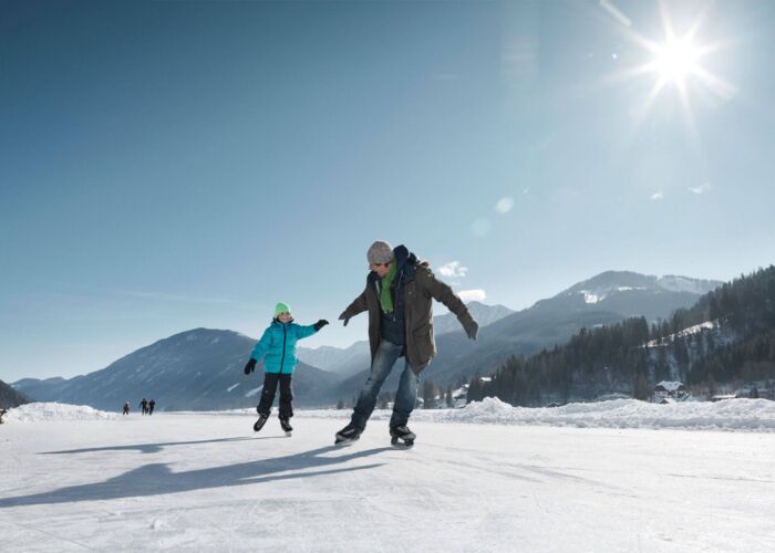 00000016727 eislaufen am weissensee peter burgstaller 61248d6f