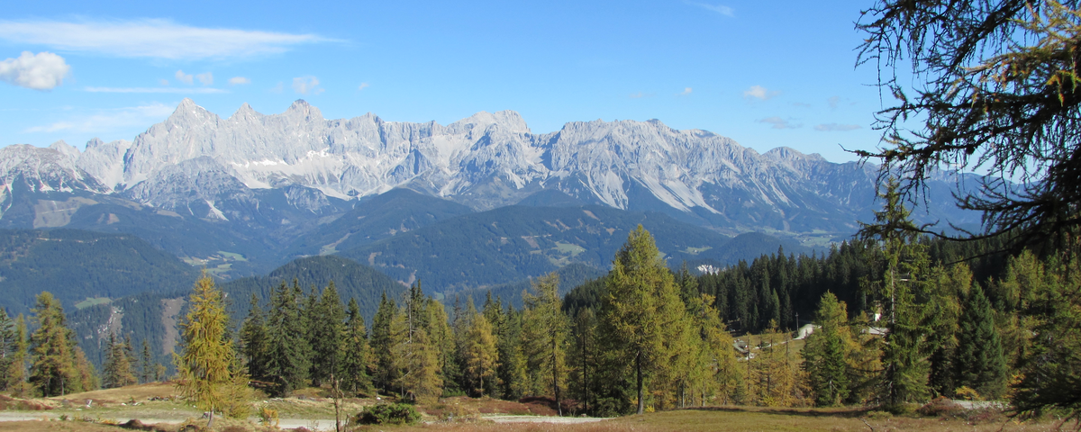 Blick über die Fageralm in den Schladminger Tauern.