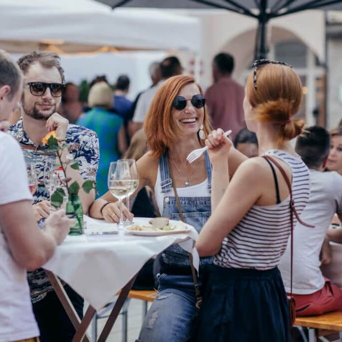 weinmarkt in abtenau c tvb hallein b68zfn1y4zhakbp