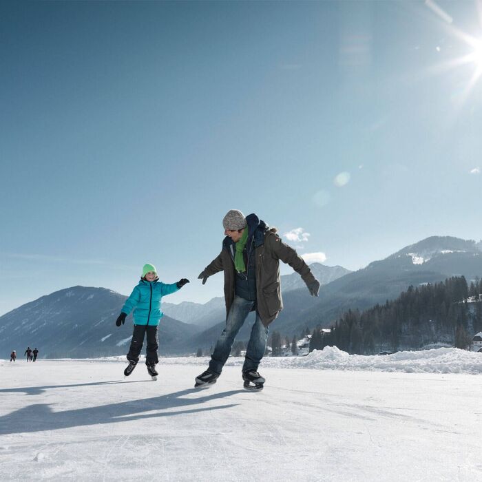  10 eislaufen winterruhe  eislaufen am weissensee peter burgstaller 47gagprf73v21qq