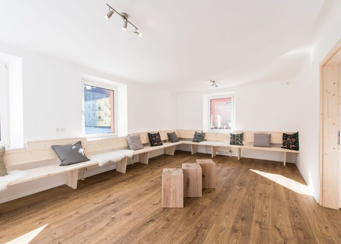 b ear clubhaus yg5r0e82m6ddpd3