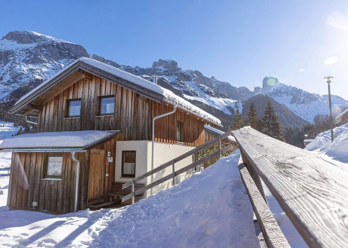 Alpendorf Dachstein West by ALPS RESORTS