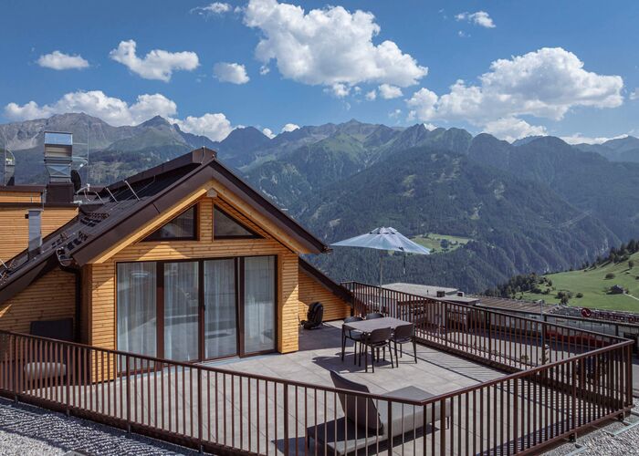 Fiss Suites by ALPS RESORTS