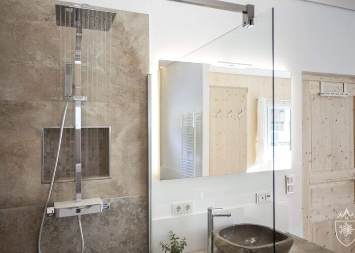 1511612433c40912baf3b27cdea93dfa24ab1f723a vtnaw2qq7khdsz5