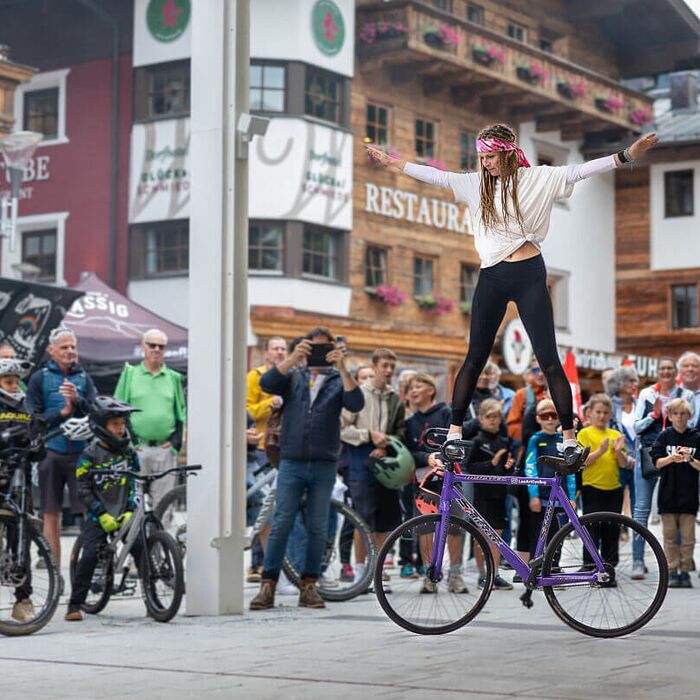 Glemmride in Saalach with talented woman