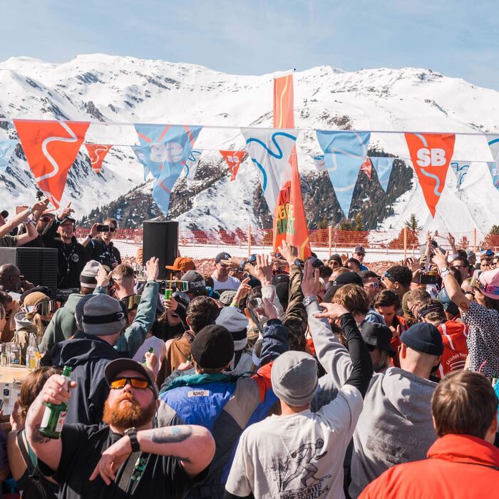 zillertal snowbombing c tvb mayrhofen hippach snowbombing qvjgs14ps1varew