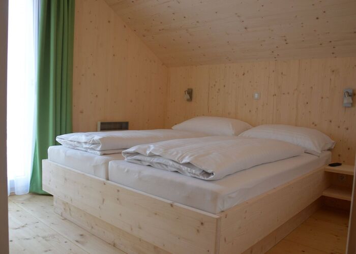 1683030035e0841eb28fb8575ff7b13429fde293b7 9jfg1x070csw2gw