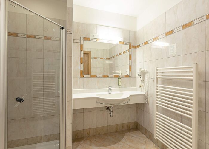 167551529619eb7b9de3f44dbdab26d31d50366398 f230e5tbynedzbj