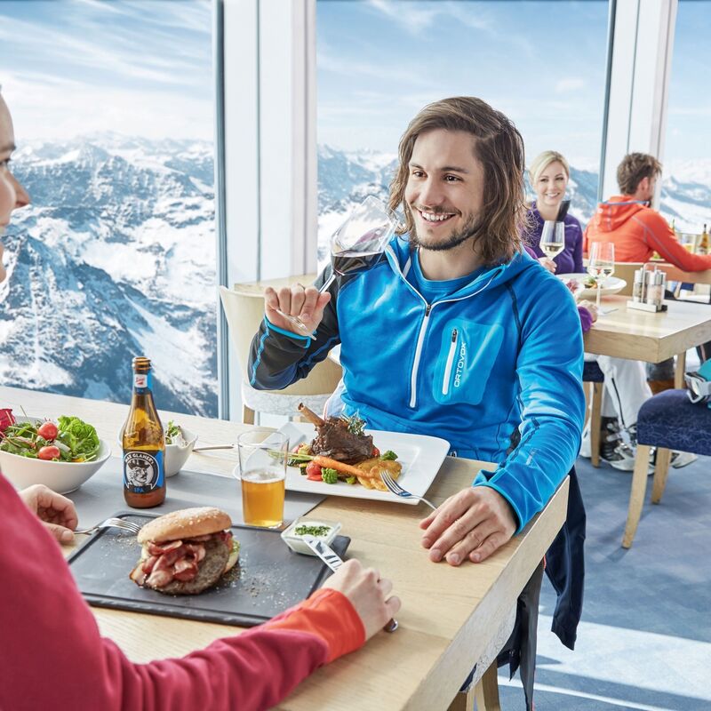 gipfelrestaurant c kitzsteinhorn 6j6mgp7n6gqscq3