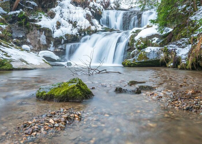 graggerschlucht kaskadenwasserfall winter  c tvb naturpark zirbitzkogel grebenzen rene hochegger dsc 1137 ea3c3f88 min 6cvwc1bha2rhd24