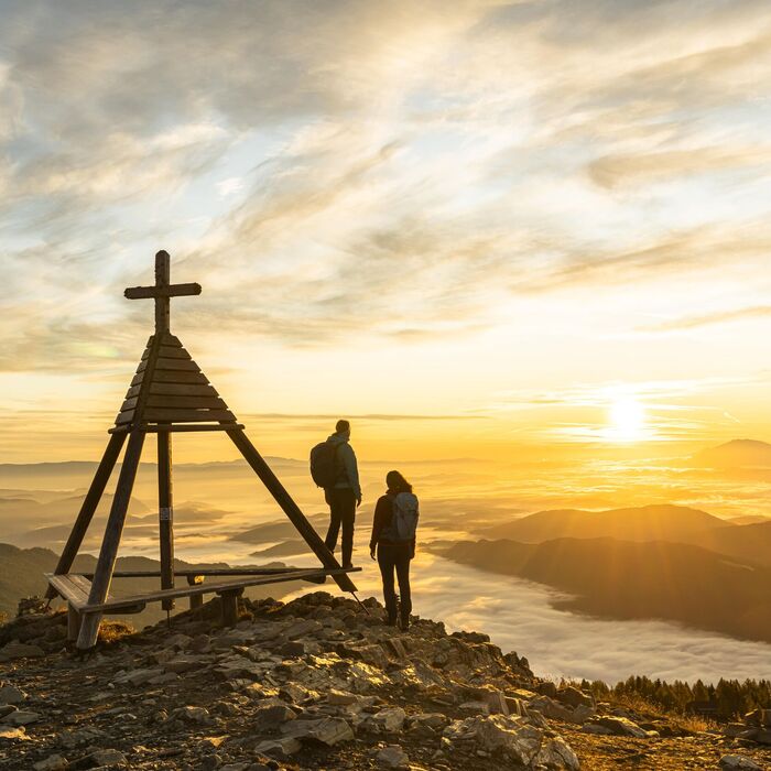 wanderngerlitzengipfelsonnenaufgang gerlitzen vifaos  c franzgerdl herbst 004 19 min 7sfd5hmx6j4aejx