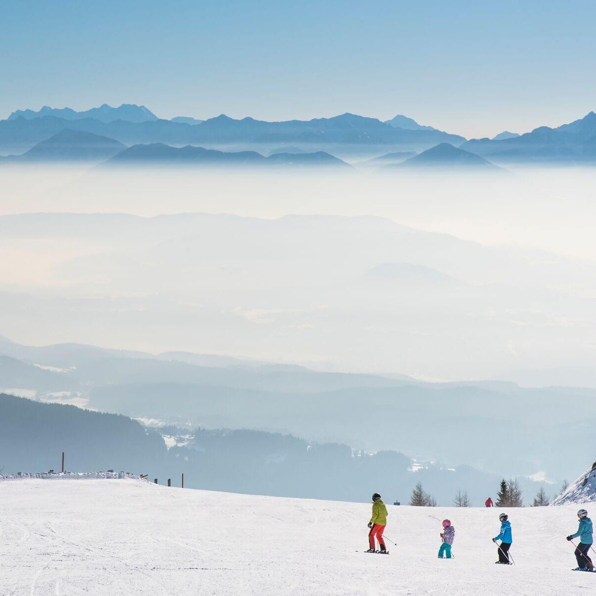 00000068233 Skifahren mit Familie auf der Gerlitzen Alpe %28C%29Region%20Villach%20Tourismus%20GmbH Franz%20Gerdl 3dn5mvt7yqxawtx