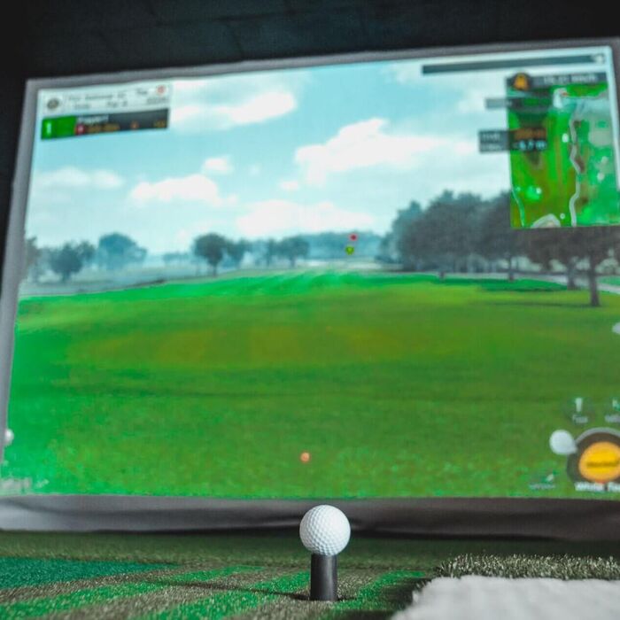 golf simulator golf studio ana c indoor golf studio anna schneider qwvt4rxf8rzjr9m