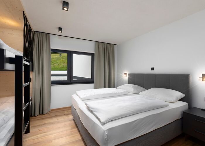 e bbh fw09 fta 2507 06 dnb5qkqzvxbeenb